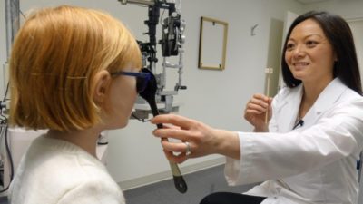 Eye exams linked to kids' reading levels